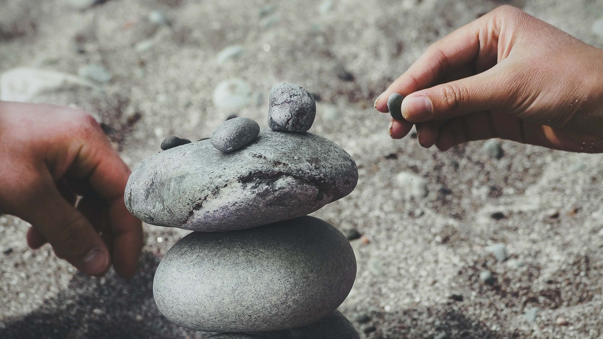 8 ways marketing can build a world-class  SDR team
